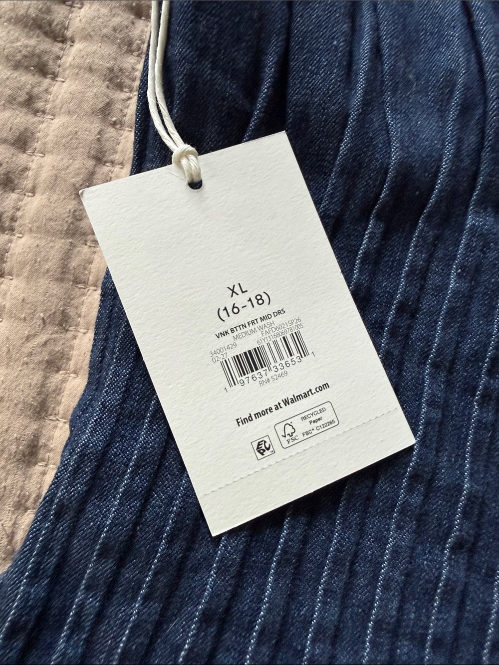 Sleeveless Button-Front Navy Embroidered Midi Dress - Picture 7 of 8